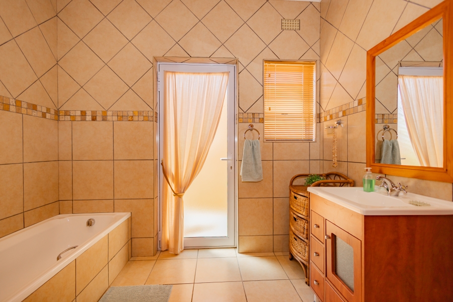 3 Bedroom Property for Sale in Strandfontein Western Cape